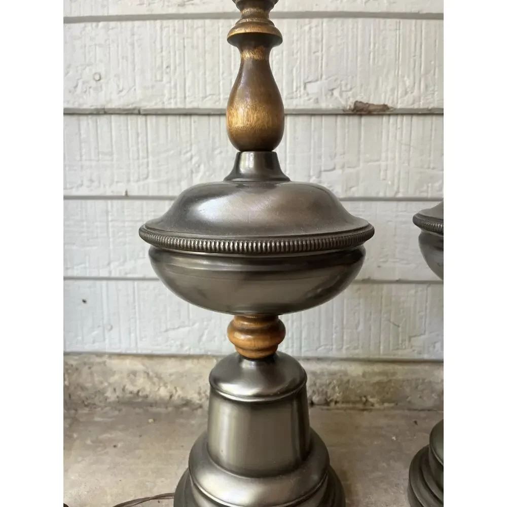 1960s Mid-century Hollywood Regency-Style Wood & Gray Metal Leviton Lamps 29” - Picture 5 of 12
